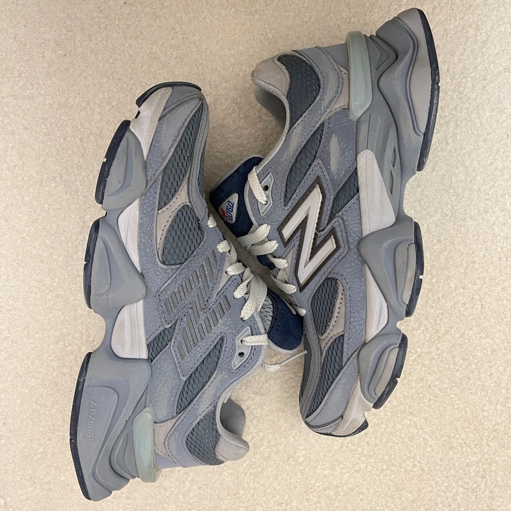 new balance 9060s moon daze